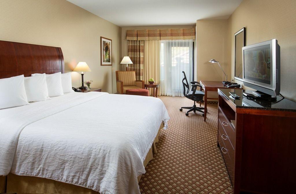 Hilton Garden Inn San Diego Del Mar Exterior photo