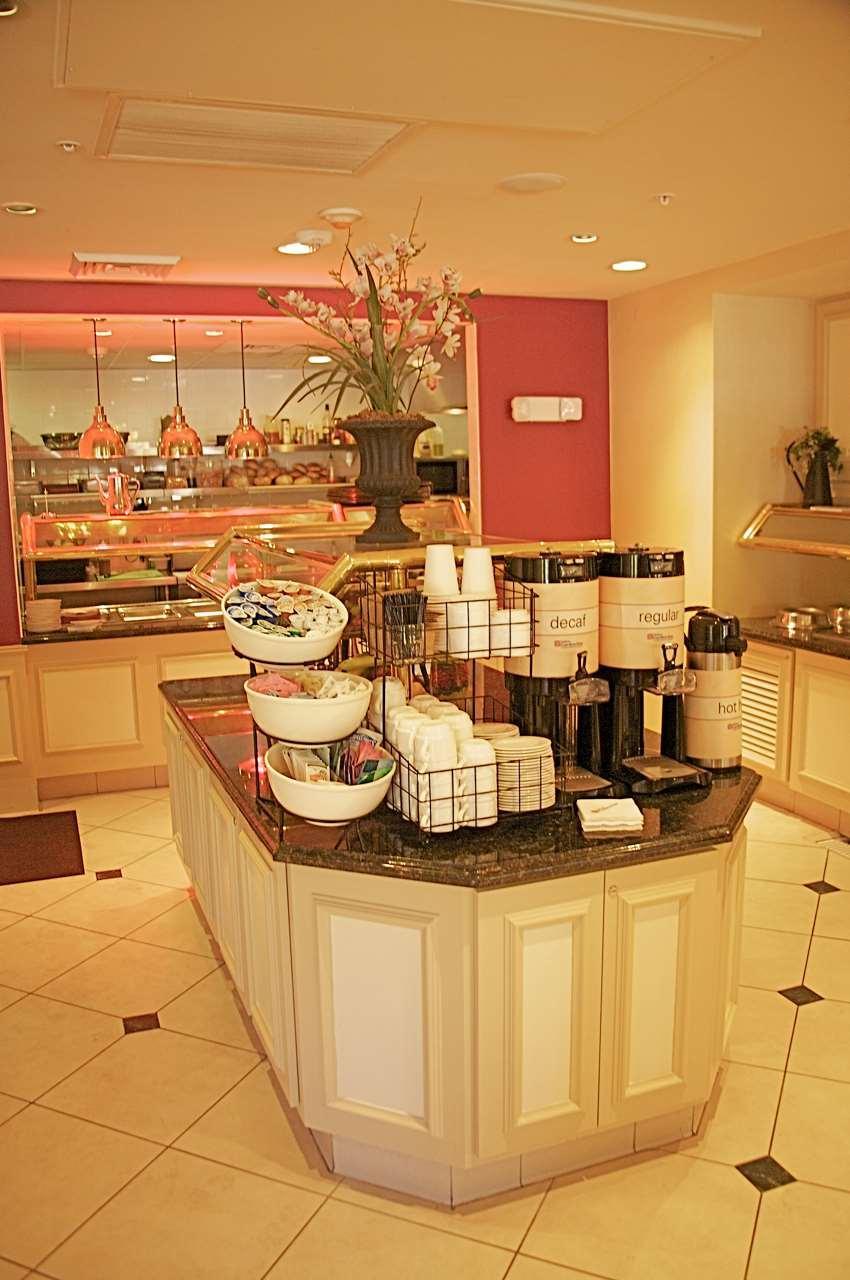 Hilton Garden Inn San Diego Del Mar Exterior photo