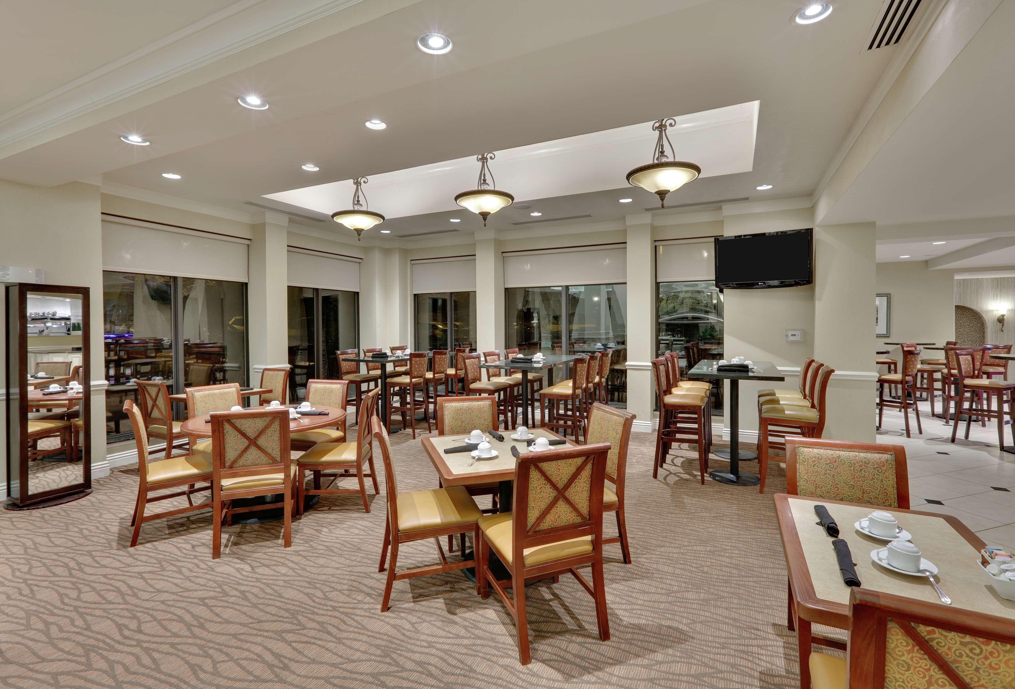 Hilton Garden Inn San Diego Del Mar Exterior photo