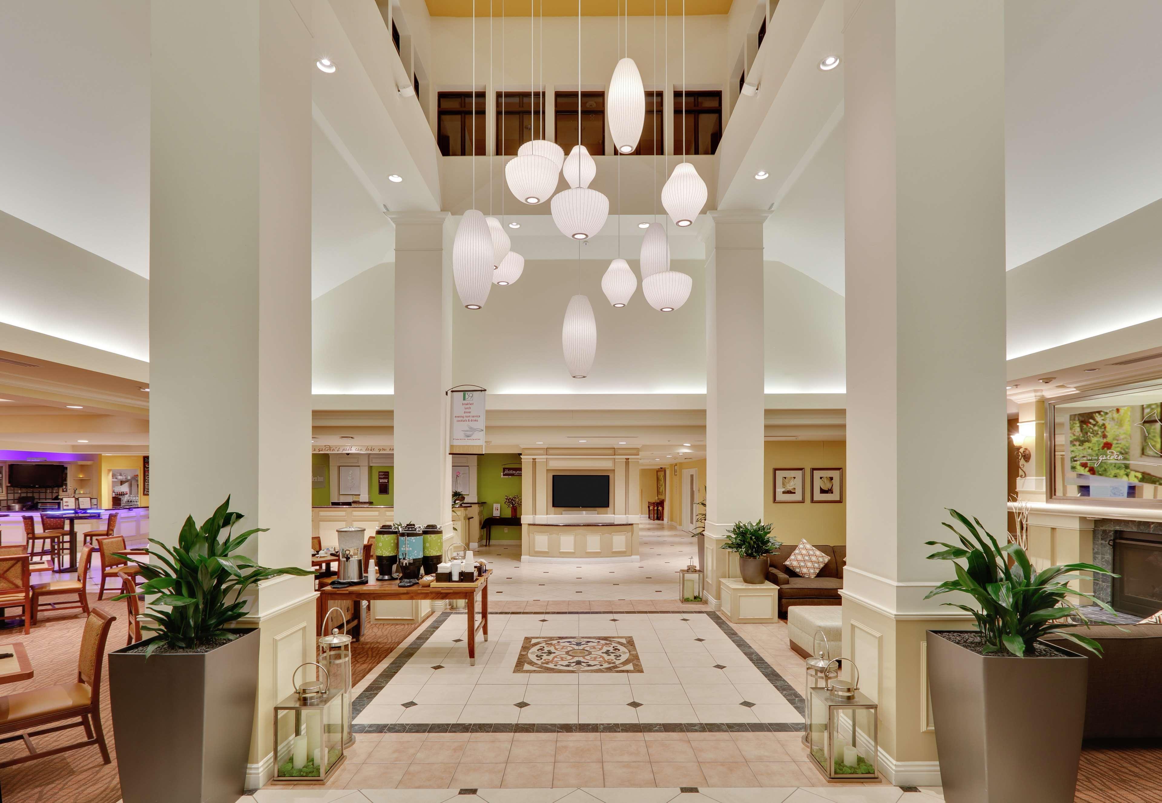 Hilton Garden Inn San Diego Del Mar Exterior photo