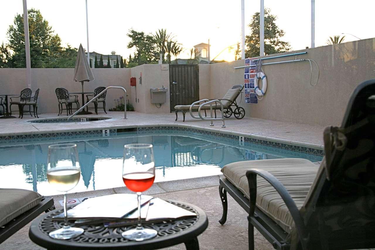 Hilton Garden Inn San Diego Del Mar Exterior photo